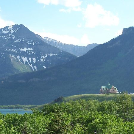 Prince Of Wales Hotel Уотъртън Парк Екстериор снимка