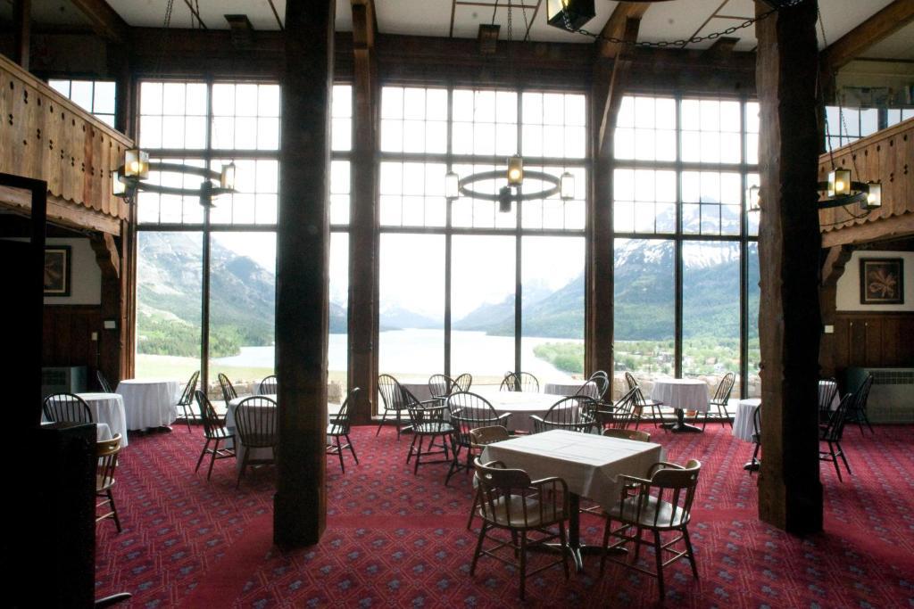 Prince Of Wales Hotel Уотъртън Парк Екстериор снимка